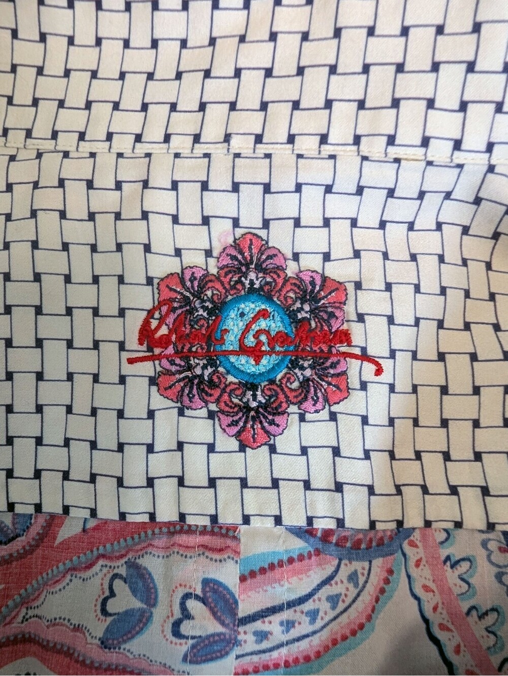 Maximalist Robert Graham Paisley Embroidered Button Down XL — Dopamine Dressing - Picture 7 of 9